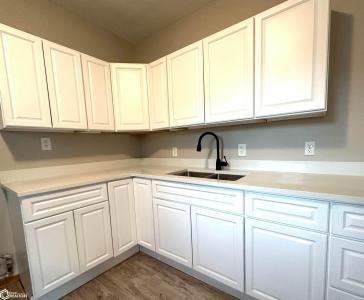 1214 Division Street, Webster City, Iowa 50595