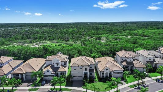 2636 Yellow Sundial Lp, Ruskin, Floride 33570, États-Unis