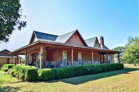 10611 Hwy 51, Hulbert, Oklahoma 74441, USA