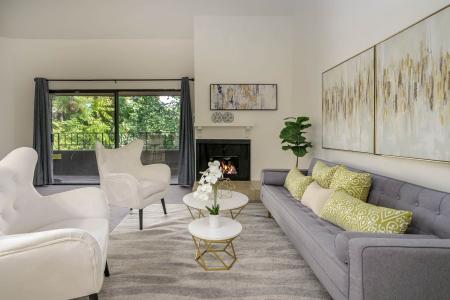 2756 Pine Creek, Fullerton, Kalifornia 92835, USA