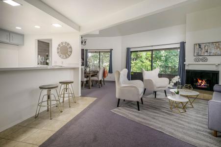 2756 Pine Creek, Fullerton, Kalifornia 92835, USA