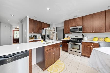 1821 Terrace Road, Homewood, 伊利诺斯州 60430, 美国