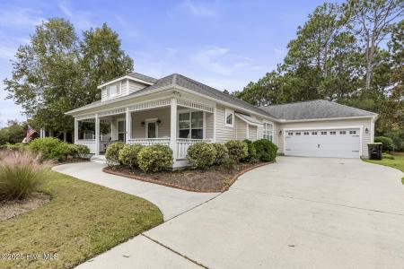 807 Wildflower Drive, Holly Ridge, צפון קרוליינה 28445, ארצות הברית של אמריקה 