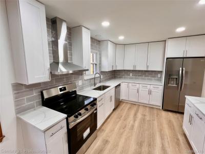 9421 Mapletree Drive, Plymouth, Michigan 48170