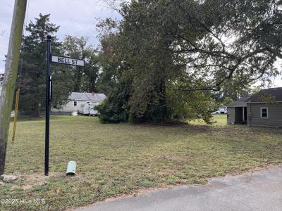 000 Hudson Pollock Street, Pollocksville, North Carolina 28573