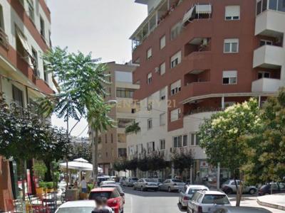 Rruga e Kavajës, Tirana, Albania