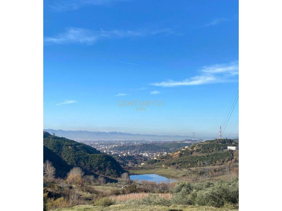 Shishtufinë, Tirana, Albania