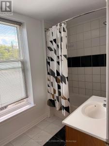 1529 QUEEN STREET EAST, Caledon (alton), Ontario L7K 0E3, Canadá