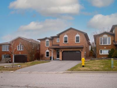 47 LIMESTONE CRESCENT, Whitby, Ontario L1N 8P2, Canadá