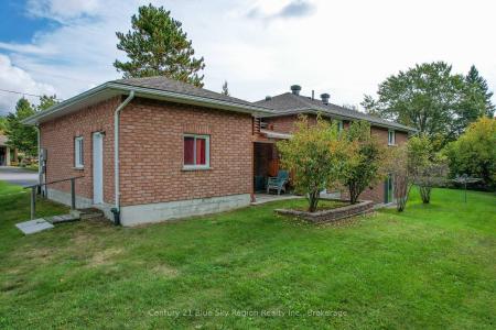 363 MAIN STREET, Powassan, Ontario P0H 0A4, Canadá