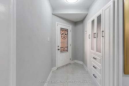 4 MOONSTONE COURT, Brampton, אונטריו L6Y 4Z8, קנדה 