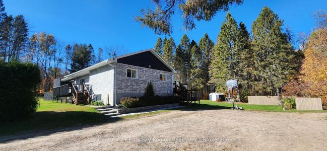 223 DEVELOPMENT ROAD, Bonfield, Ontario P0H 1E0, Canada