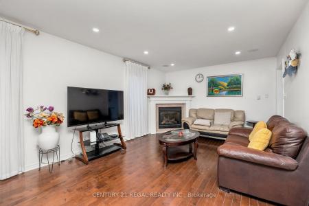 78A KERFOOT CRESCENT, Georgina, Ontario L4P 4H2, Canada