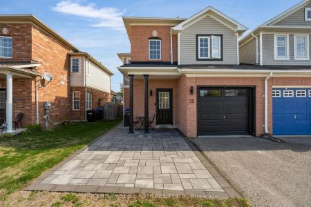 35 MCCANN LANE, Essa, Ontario L0M 1B4, Canada