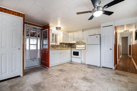 9 BRIDLE PATH, Rideau Lakes, Ontario K2A 0J4, Canada