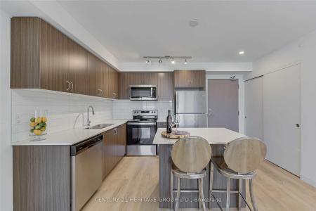 58 LAKESIDE TERRACE, Barrie, Онтарио L4M 0L5, Канада