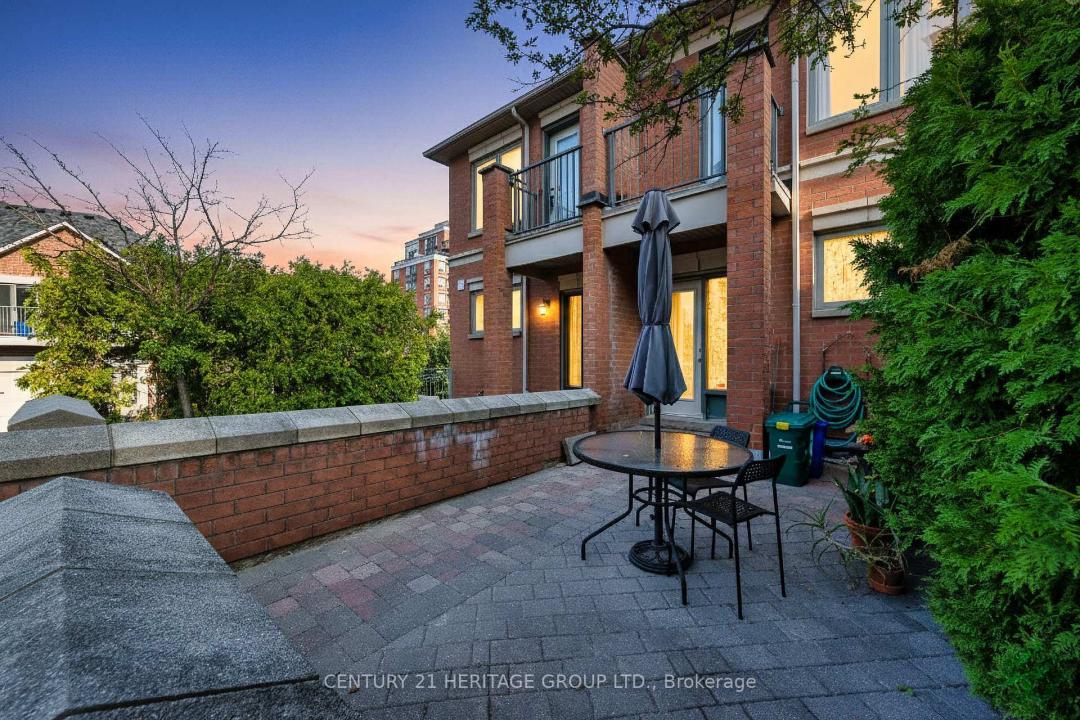 82 SUNCREST BOULEVARD, Markham, 온타리오주 L3T 7Y1, 캐나다