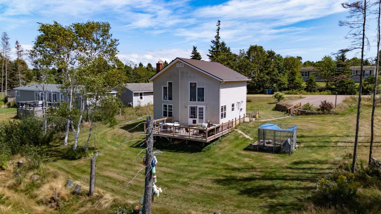 39 RIVERBANK DRIVE, Johnstons River, Prince Edward Island C1B 3E7, Canada