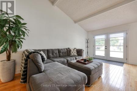 275 CARTIER DRIVE NORTH, Woodstock (woodstock - North), オンタリオ N4S 7T9, カナダ