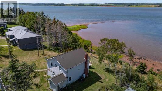39 RIVERBANK DRIVE, Johnstons River, Prince Edward Island C1B 3E7, Canada
