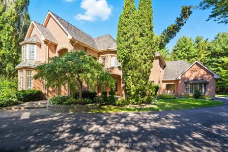 8 BUNHILL COURT, Ajax, Ontario L1Z 1X5, Canada