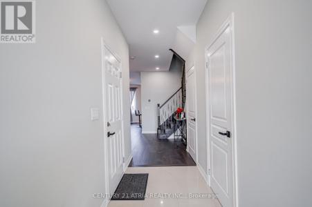119 WINDROW STREET, Richmond Hill (jefferson), Ontario L4E 0Y2, Canadá