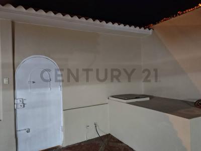 av florencio ramirez vera, dra. bertha valverde s/n, Salinas, Santa Elena 00001, Ecuador