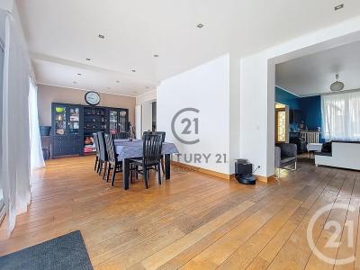 Gagny, Isla De Francia 93220, Francia