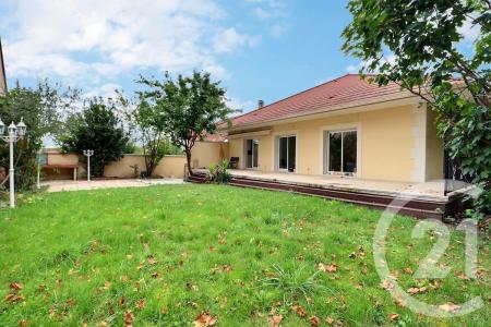 Vaujours, Île-de-France 93410, France