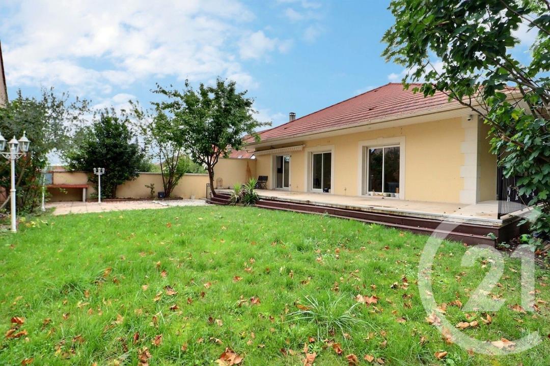 Vaujours, Île-de-France 93410, France