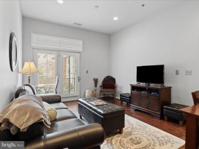 309 Holland Lane Unit# 238, Alexandria, Virgínia 22314, Estados Unidos