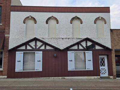 120 W Mission Street, Strawberry Point, Iowa 52076, USA