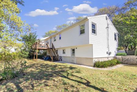 22 Mountain Top Lane, New Haven, Connecticut 06513, Stati Uniti