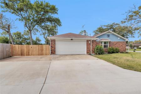 51 Lotus Court, Lake Jackson, 得克萨斯州 77566, 美国