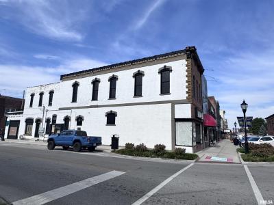 20 W SIDE Square, Macomb, 伊利諾州 61455, 美國