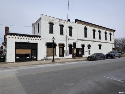 20 W SIDE Square, Macomb, 伊利諾州 61455, 美國