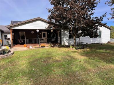 46208 Pine Hollow Road, Rogers, Ohio 44455