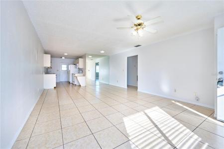 413 WINTER RIDGE BOULEVARD 413, Winter Haven, 佛罗里达州 33881, 美国