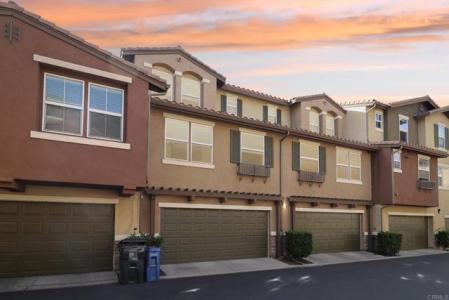 8806 Appleblossom Ct , 4, Santee, Califórnia 92071, Estados Unidos