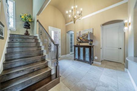 4001 Fairmont Court, Bedford, Texas 76021