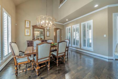 4001 Fairmont Court, Bedford, Texas 76021