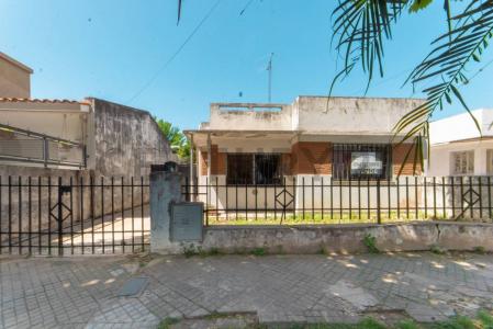 Arenales 37, Granadero Baigorria, Santa Fe 2152, Argentinien