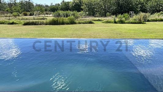 144 entre 446 y Arroyo Carnaval sn, La Plata, GBA Sur 1896, Argentina