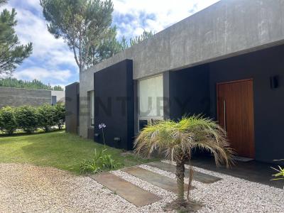 Boulevard La Herradura 675, Pinamar, Buenos Aires Costa Atlántica 7167, 阿根廷