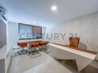 Edificio Uptown Equipetrol , Equipetrol, Santa Cruz 00001, Боливия