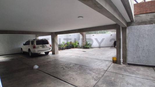 Av. Las Acacias Edif Los Sauces, Caracas, Distrito Capital 00001, Venezuela