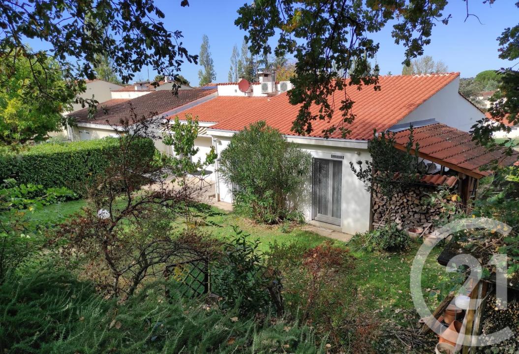 Castres, Mediodia-Pireneos 81100, Francia