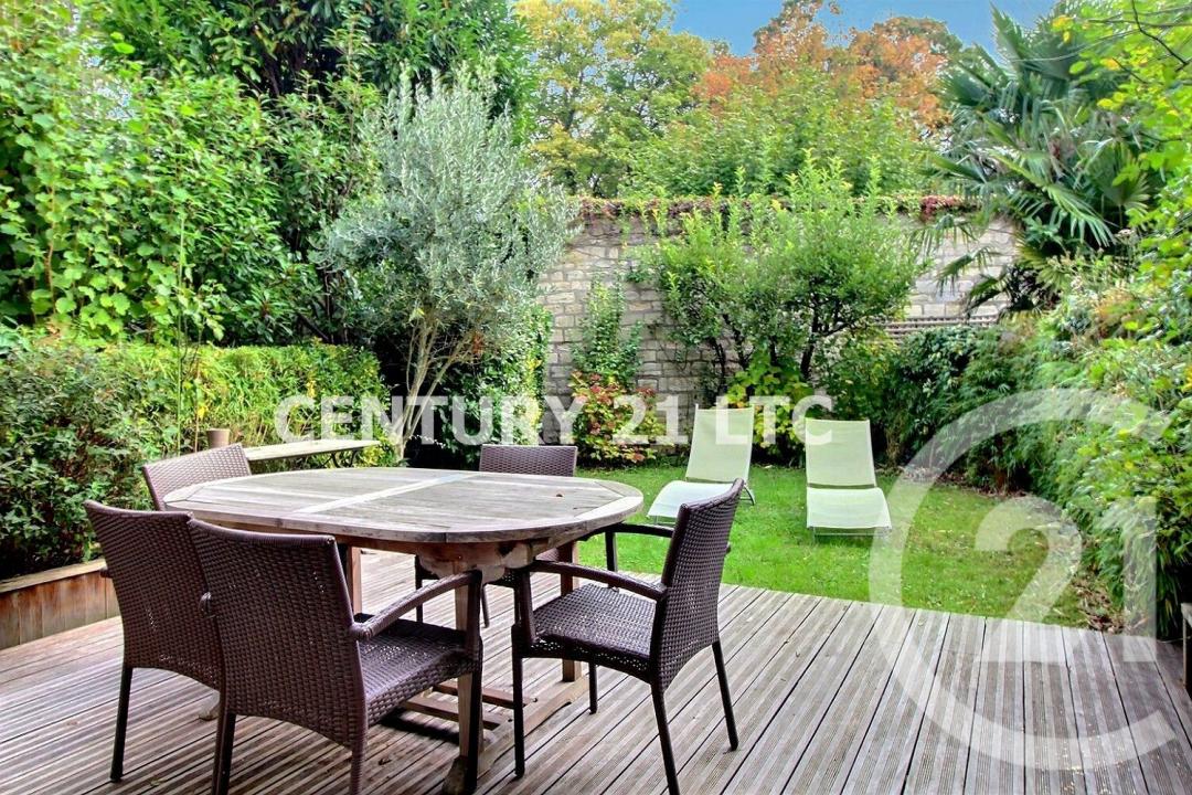 St Maurice, Ilha De França 94410, França