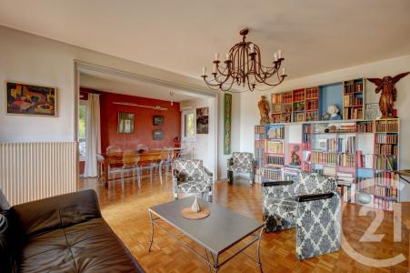 Champagne Au Mont D Or, Rhône-Alpes 69410, France