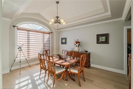 315 BRANT COUNTY RD 18 ROAD, Brantford, 온타리오주 N3T 5L9, 캐나다